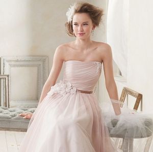 NWT Alfred Angelo "Modern Vintage' style 8527